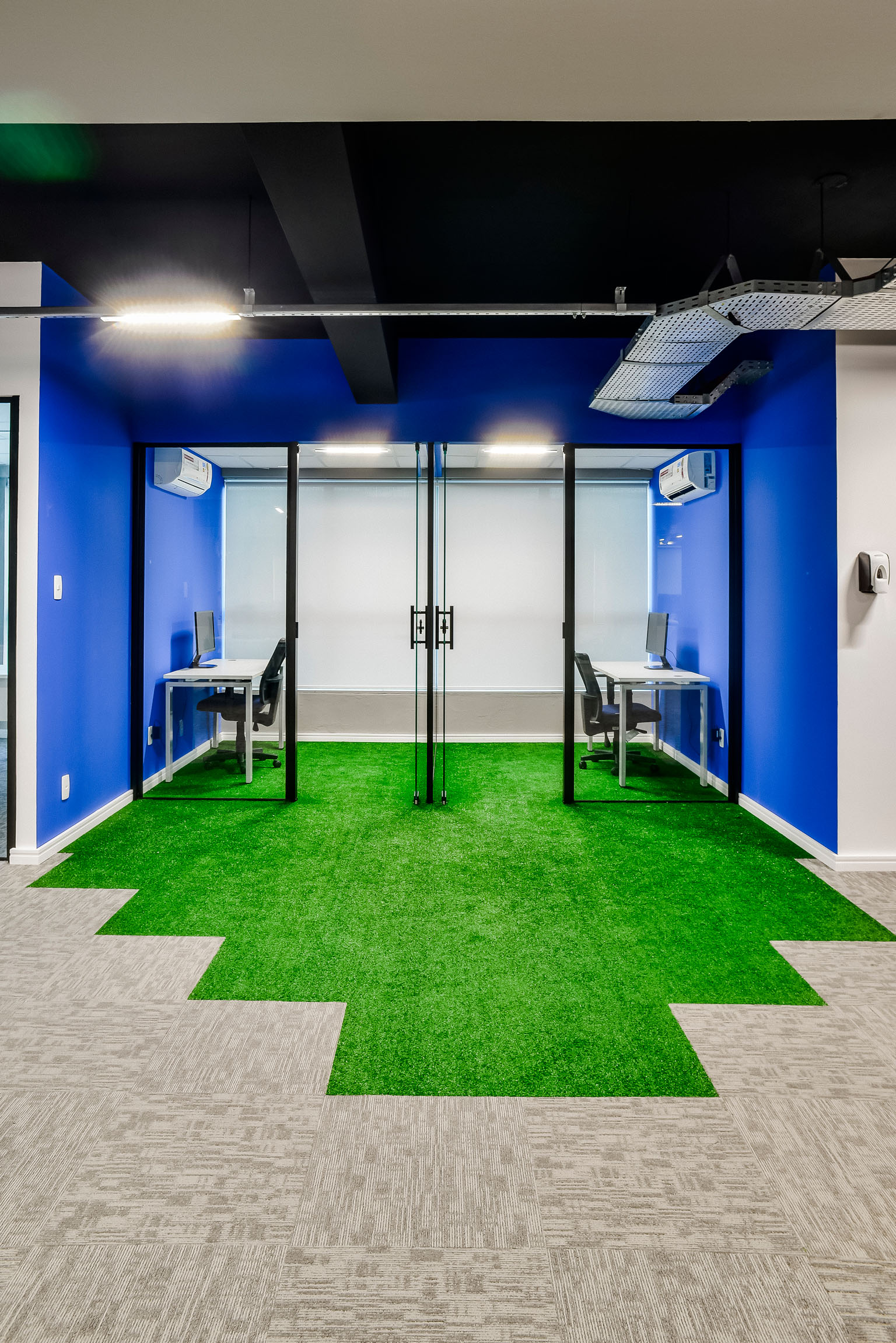 Hostgator por Custom Engenharia em Florianópolis