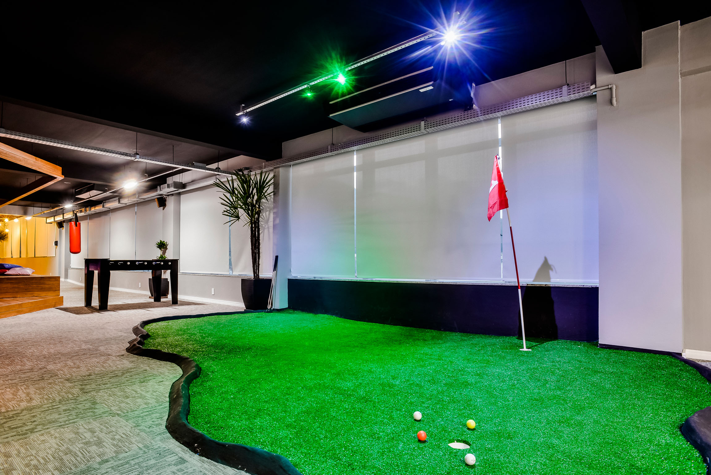 Hostgator por Custom Engenharia em Florianópolis